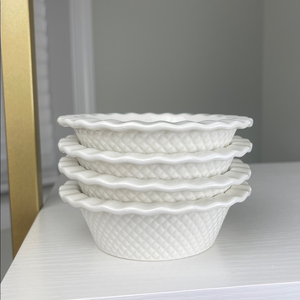 Cucina White Porcelain 4 oz -4 Ramekin Made in Australia, Classic Fluted Design